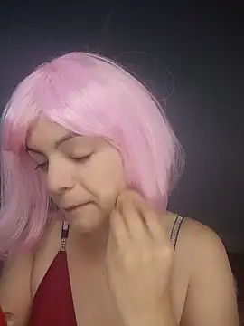 hanna horny77 online show from August 3, 2026, 2:22 pm