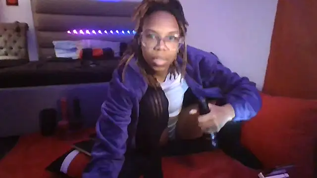 Snapshot of Opal_Rainbow chatting on March 21, 2026, 1:32 am Opal Rainbow online show from March 21, 2026, 1:32 am