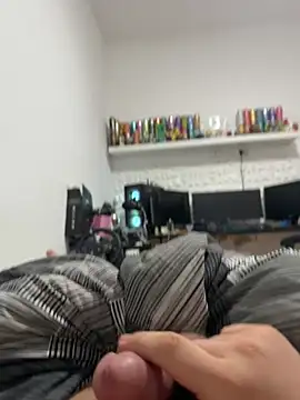 Ethandiggg online show from August 5, 2026, 10:55 pm