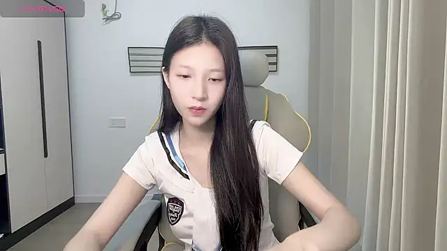 Snapshot of yy-1314 chatting on June 25, 2026, 2:32 pm yy-1314 online show from June 25, 2026, 2:32 pm