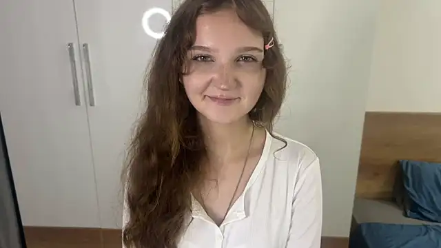 Ela Wish online show from July 3, 2026, 8:37 pm