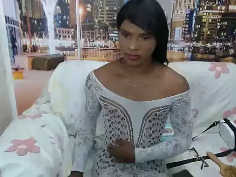 stefania bragan online show from June 16, 2026, 7:05 pm