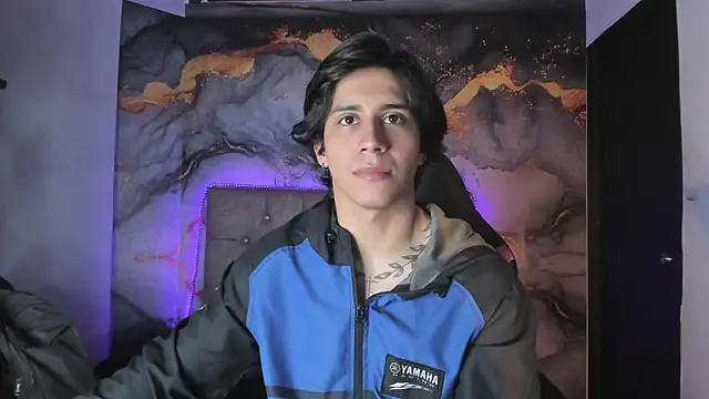Alexx Cano  online show from July 7, 2026, 12:09 pm