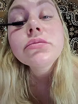 Snapshot of Sunshine-Lina chatting on July 26, 2026, 2:13 pm Sunshine-Lina online show from July 26, 2026, 2:13 pm