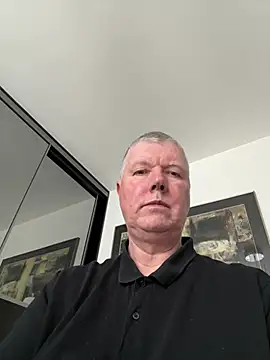 Snapshot of cumboy chatting on January 8, 2025, 12:26 pm cumboy online show from January 8, 2025, 12:26 pm