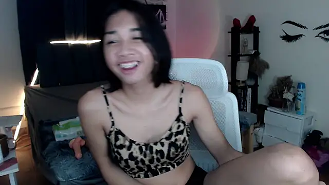 Snapshot of ivoryhotcummerxxx chatting on July 1, 2026, 10:39 am ivoryhotcummerxxx online show from July 1, 2026, 10:39 am