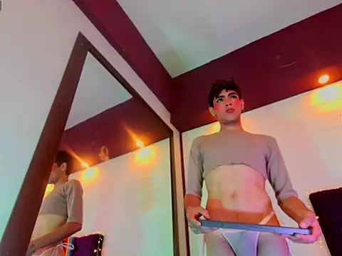 Nicolass 23 online show from June 27, 2026, 1:39 pm