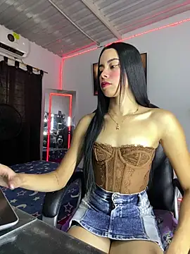 Snapshot of Lesly_Cute_ chatting on June 20, 2026, 6:00 pm Lesly Cute online show from June 20, 2026, 6:00 pm