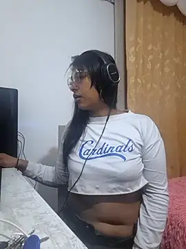 sophiagomezx online show from July 15, 2026, 3:01 am