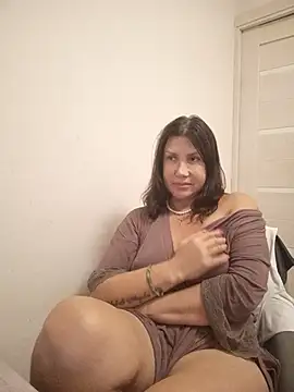 ANABELSWEET online show from July 17, 2026, 7:41 pm