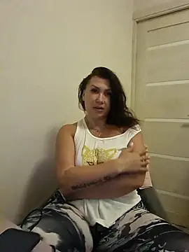 ANABELSWEET online show from July 28, 2026, 6:20 pm