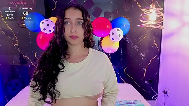 Snapshot of ZoeBlissX chatting on June 30, 2026, 11:22 am ZoeBlissX online show from June 30, 2026, 11:22 am