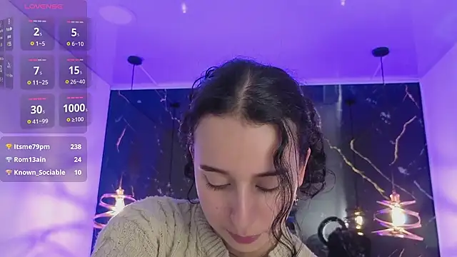 Snapshot of ZoeBlissX chatting on July 28, 2026, 3:21 pm ZoeBlissX online show from July 28, 2026, 3:21 pm