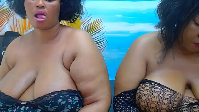 CURVYELEGANCExxx online show from July 19, 2026, 1:37 pm