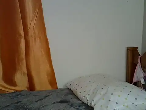 Curvydollyy online show from July 16, 2026, 2:17 am