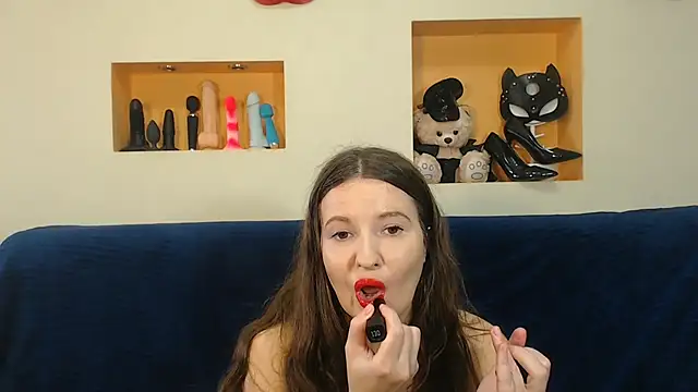 ChloeBrooklyn online show from August 1, 2026, 7:29 am