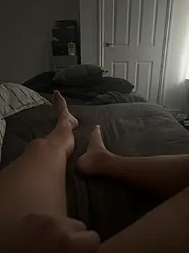 Snapshot of FeetMaster38 chatting on June 20, 2026, 6:27 am FeetMaster38 online show from June 20, 2026, 6:27 am