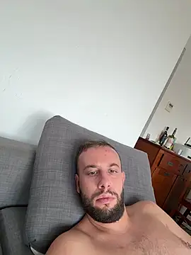 tittolone98 online show from July 16, 2026, 12:33 pm