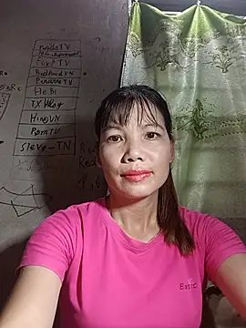 Snapshot of Gee_hot chatting on July 14, 2026, 11:27 am Gee hot online show from July 14, 2026, 11:27 am