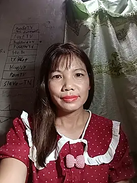 Snapshot of Gee_hot chatting on July 17, 2026, 5:29 pm Gee hot online show from July 17, 2026, 5:29 pm