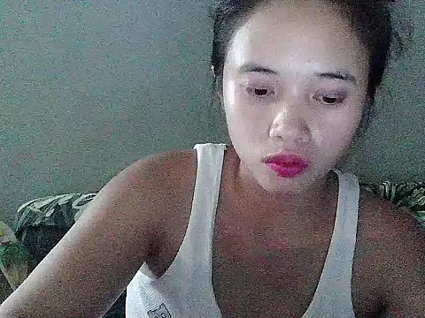 sophie 193 online show from August 4, 2026, 4:04 am