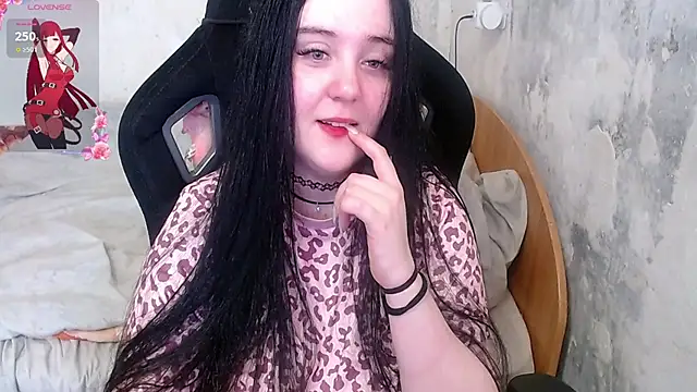Snapshot of your_8a8y chatting on July 20, 2026, 2:52 pm your 8a8y online show from July 20, 2026, 2:52 pm