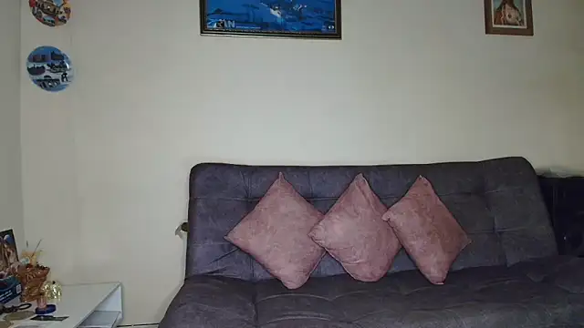 Snapshot of _saray_m chatting on March 3, 2026, 2:50 am saray m online show from March 3, 2026, 2:50 am