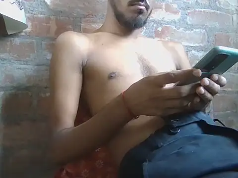 Bengali Hunk025 online show from July 25, 2026, 9:29 am