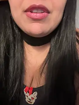 Quiqui28 online show from June 20, 2026, 1:47 pm