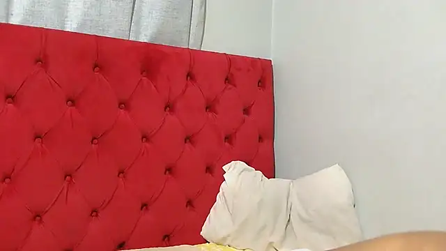 Nomarainx online show from July 12, 2026, 4:58 am