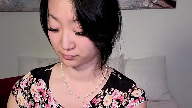 MySweetSofie online show from October 5, 2025, 10:51 pm