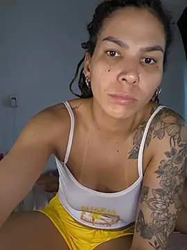 Snapshot of casalfogoegasolina chatting on July 13, 2026, 7:05 pm casalfogoegasolina online show from July 13, 2026, 7:05 pm
