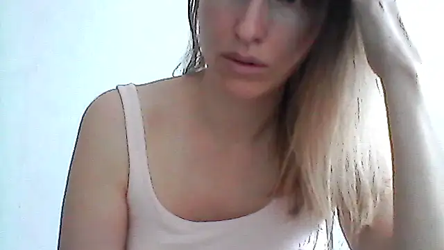 Snapshot of Nimetta chatting on July 12, 2026, 3:41 am Nimetta online show from July 12, 2026, 3:41 am