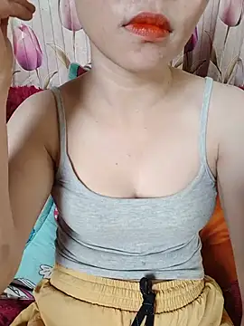 AvaRoyale online show from July 3, 2026, 3:46 am