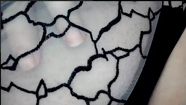 Snapshot of ScarlettReed chatting on April 9, 2026, 6:19 am ScarlettReed online show from April 9, 2026, 6:19 am