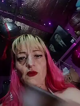 karolaiin 333 online show from July 2, 2026, 10:27 pm