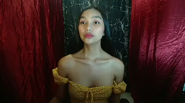Snapshot of BlackBarbie4u chatting on December 21, 2024, 6:30 am BlackBarbie4u online show from December 21, 2024, 6:30 am