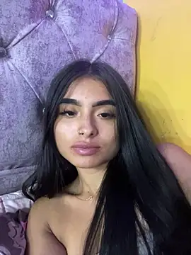 Samantha 098 online show from July 5, 2026, 2:07 am