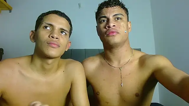 Jose And Daniel online show from July 14, 2026, 7:02 am