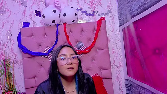 Nezukoks online show from June 23, 2026, 3:48 am