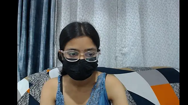 Misty 09 online show from July 25, 2026, 3:26 am