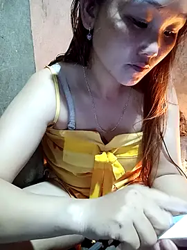 Emma-18h online show from August 2, 2026, 1:20 pm