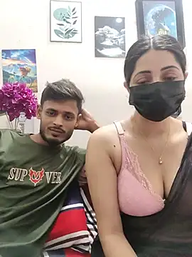 Couple-8 online show from June 27, 2026, 6:46 pm