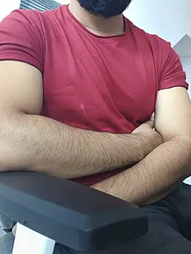 8inch hunk19 online show from July 10, 2026, 7:23 am