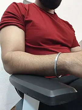 8inch hunk19 online show from July 18, 2026, 1:37 pm