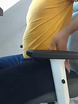 8inch hunk19 online show from August 8, 2026, 5:53 am