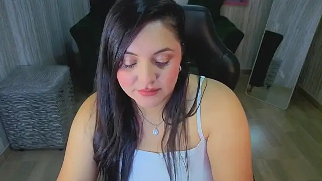 anthonella stone t online show from July 4, 2026, 12:33 pm