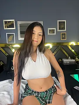 ChanelN5XXX online show from June 24, 2026, 10:31 pm