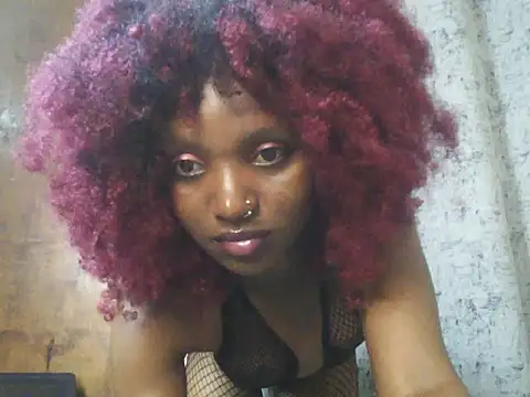 Cherrysexxi online show from June 27, 2026, 1:32 am