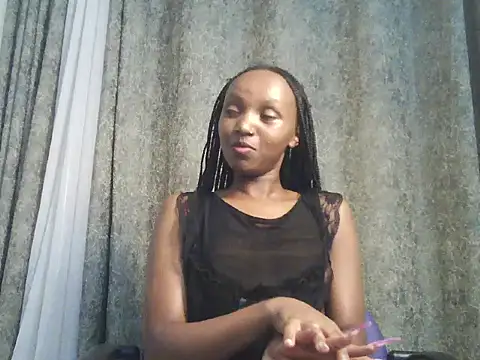Cherrysexxi online show from August 5, 2026, 7:28 pm